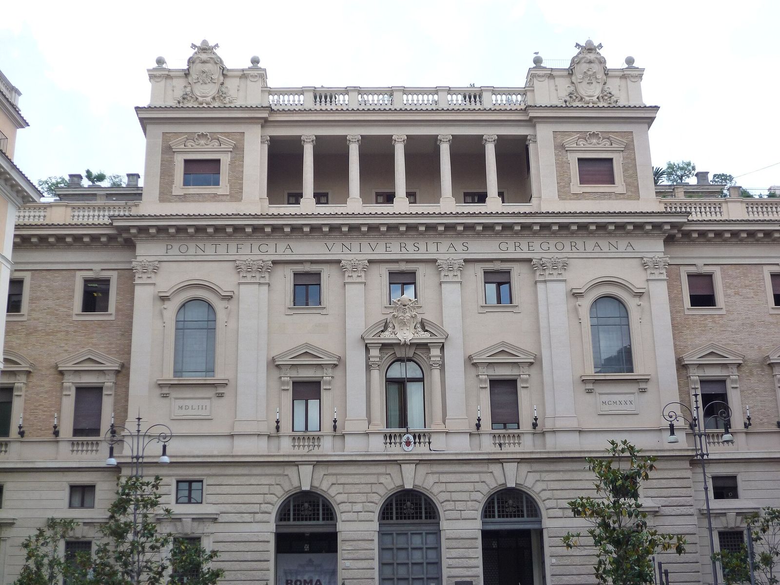 Fachada da Pontifícia Universidade Gregoriana, em Roma